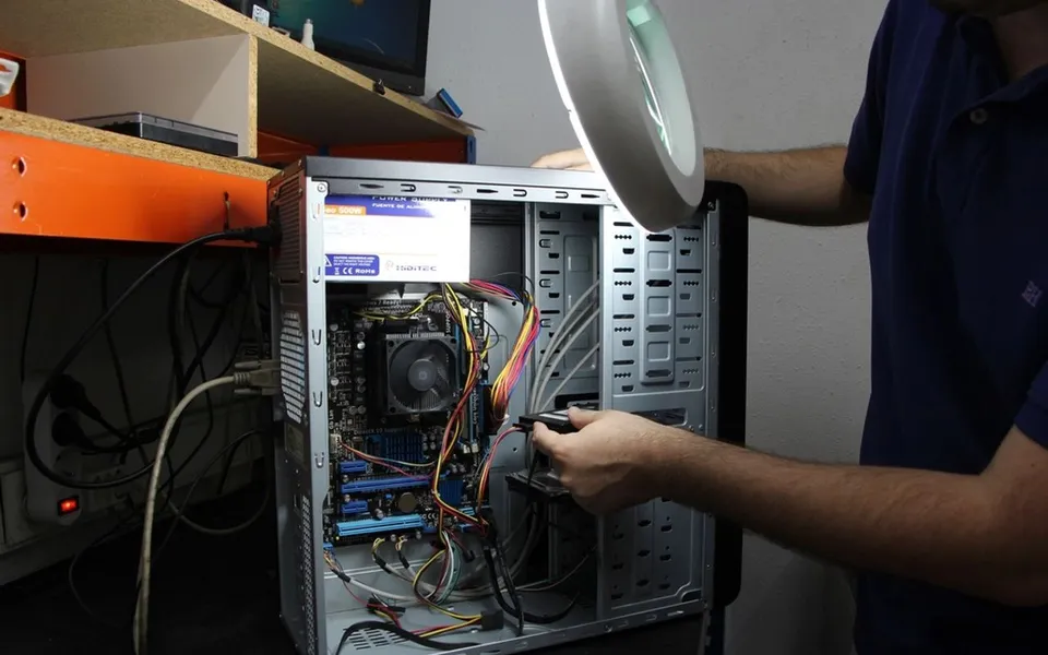 Curso Técnico em Manutenção e Suporte em Informática na Escola Multi Tech